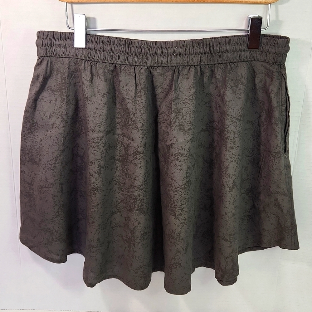 VANS Circle Skater Mini Skirt (L) - Picture 5 of 14